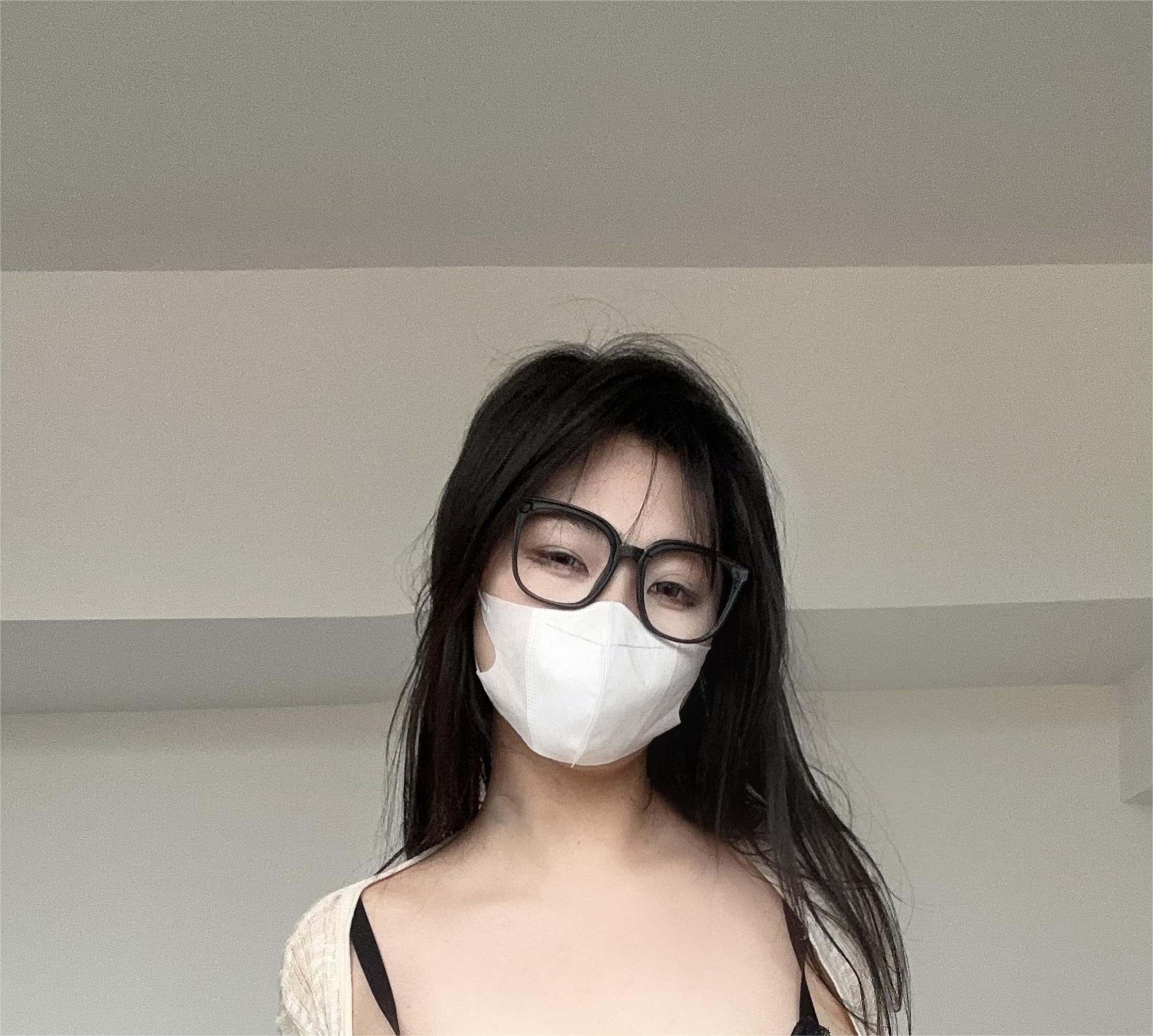 可爱的肉巴 – 写真合集下载