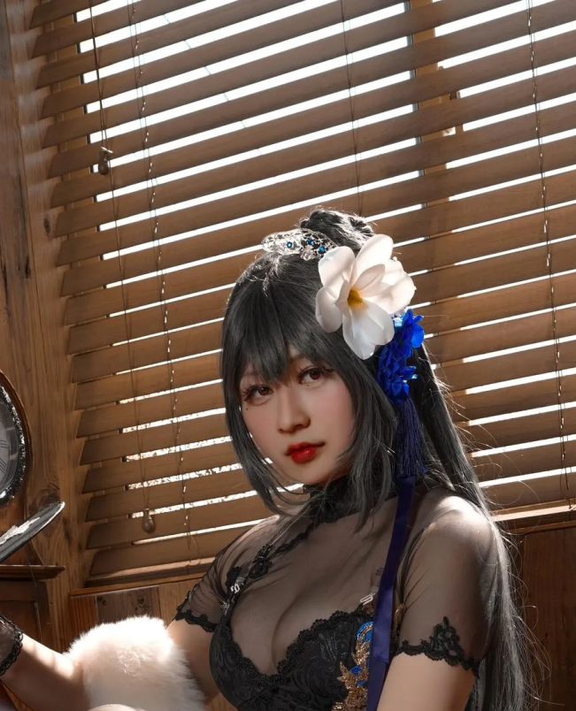 Zyra秋 – 写真合集下载